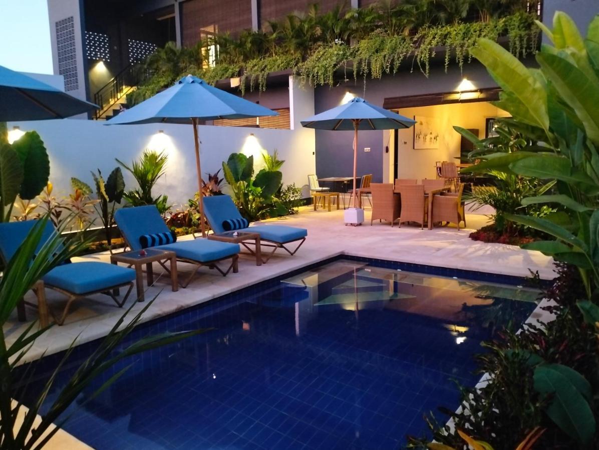 Villa Bintang ロヴィーナ エクステリア 写真