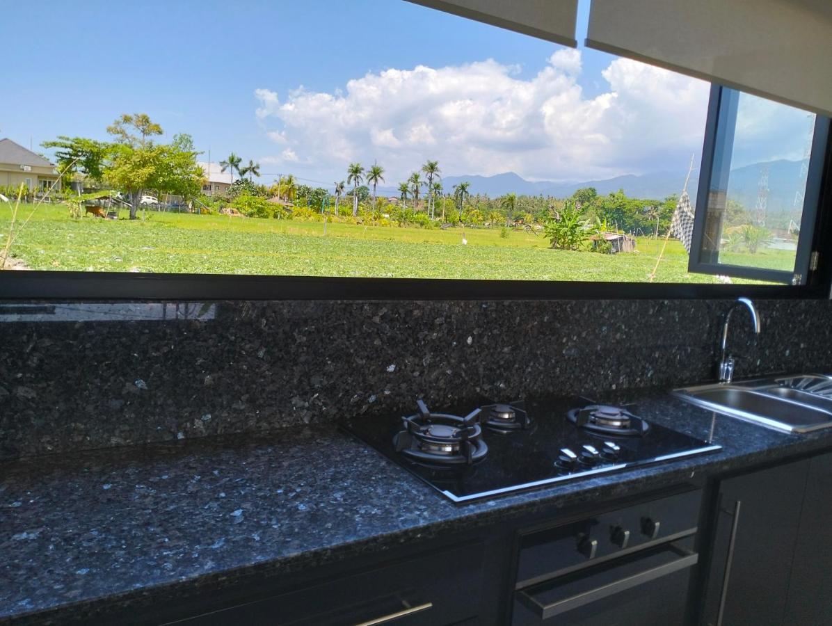 Villa Bintang ロヴィーナ エクステリア 写真