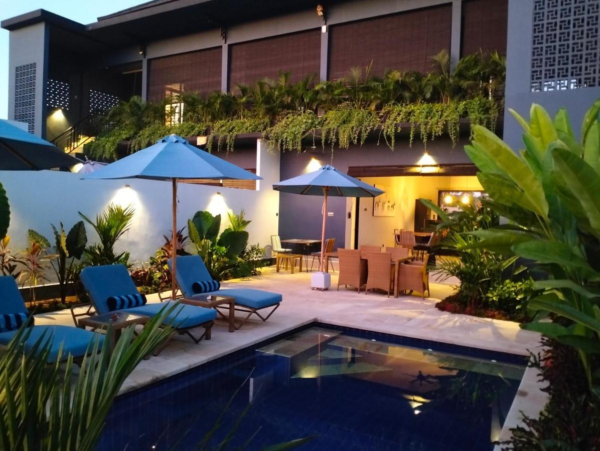 Villa Bintang ロヴィーナ エクステリア 写真